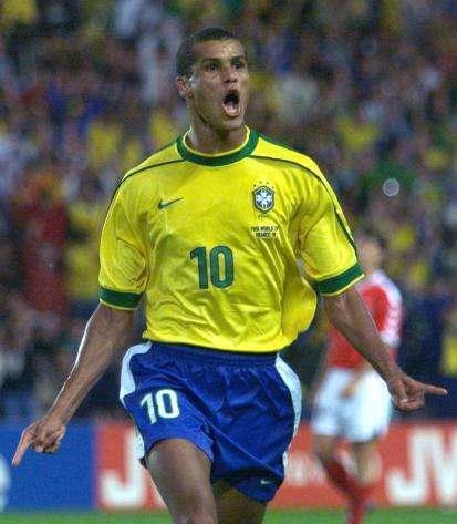 在通往稳定 在通往稳定