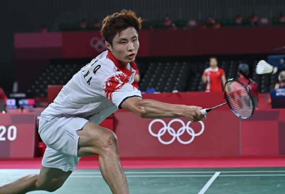 对抗下他更 对抗下他更